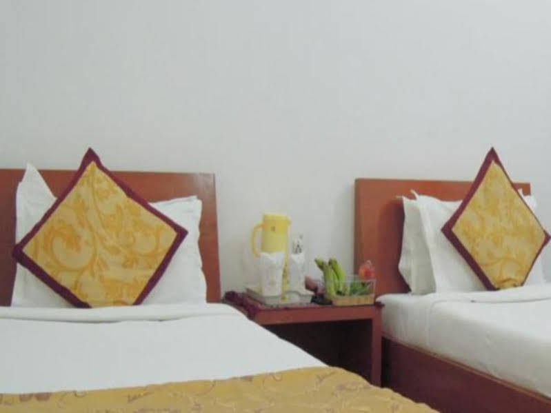 בודהגאיה Hotel Tokyo Vihar מראה חיצוני תמונה