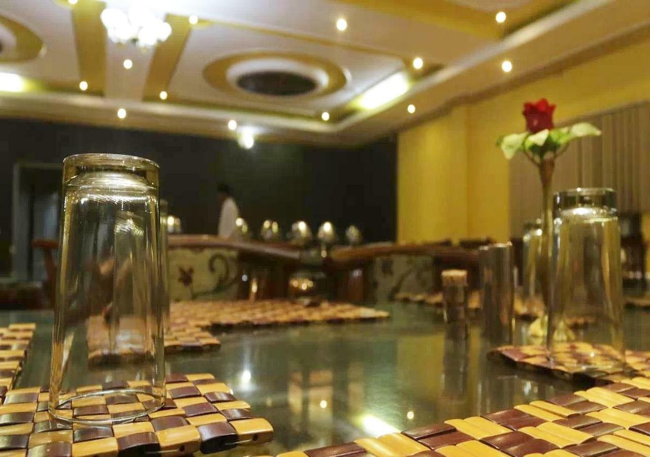 בודהגאיה Hotel Tokyo Vihar מראה חיצוני תמונה