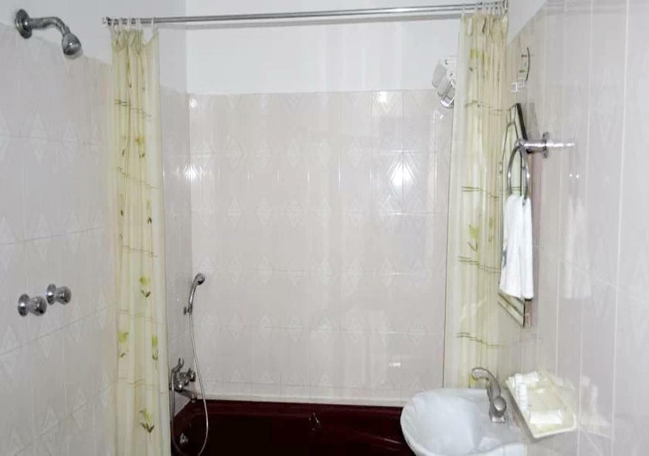 בודהגאיה Hotel Tokyo Vihar מראה חיצוני תמונה